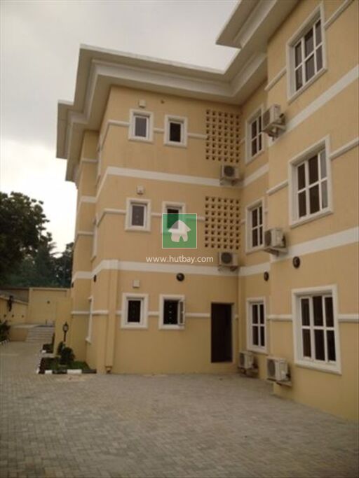 3 Bedroom Flat Apartment For sale at Ikoyi, Lagos Hutbay