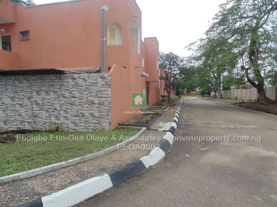 2 Bedroom Flat Apartment For rent at Benin, Edo Hutbay