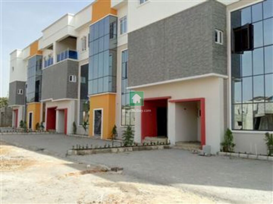 3 Bedroom Duplex For sale at Abuja Phase 2, Abuja Hutbay