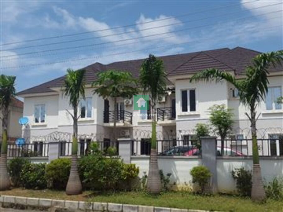 3 Bedroom Flat Apartment For rent at Abuja Phase 3, Abuja Hutbay