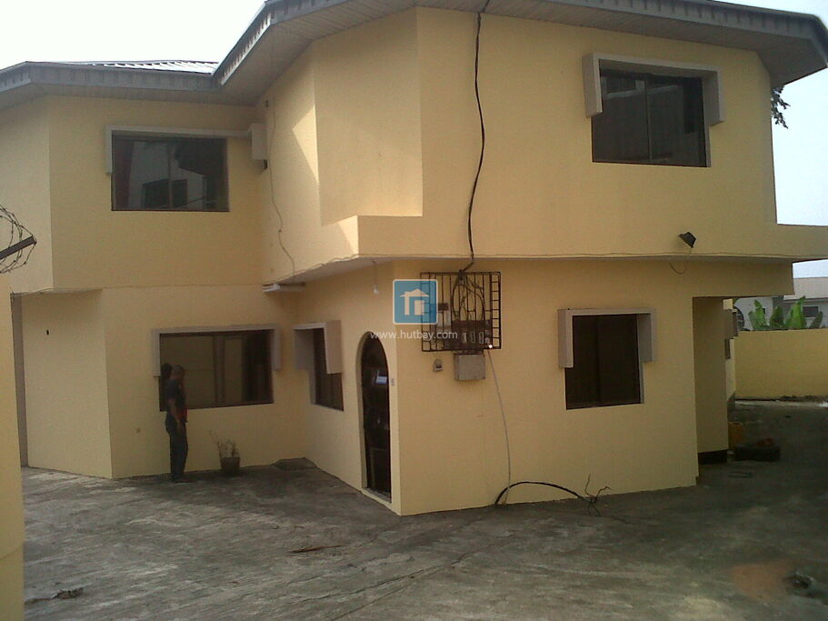 5 Bedroom Detached at Magodo Lagos Hutbay
