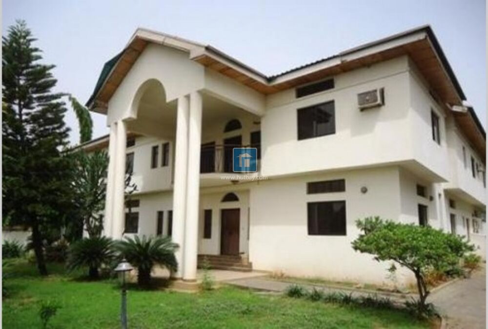 3 bedroom flat in isolo