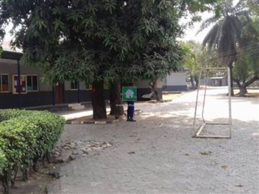 4 Bedroom Bungalow For sale at Ikeja, Lagos Hutbay