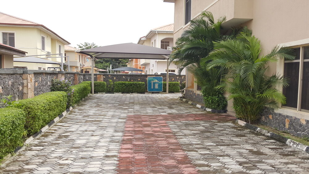 4 Bedroom Detached at Lekki Lagos Hutbay