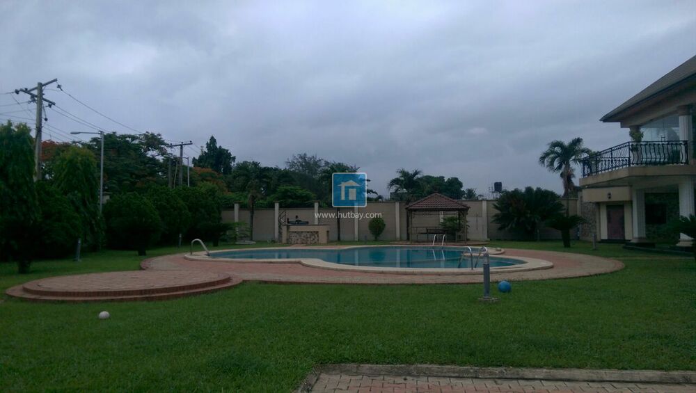 11 Bedroom Mansion at Maryland Lagos Hutbay