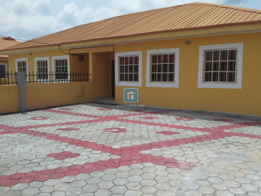 3 Bedroom Flat at Akure Ondo Hutbay
