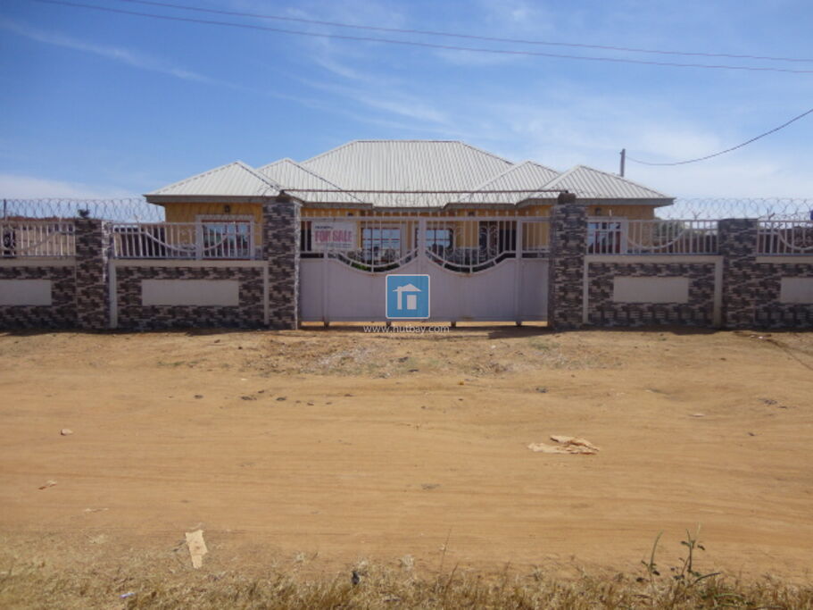 4 Bedroom Semi detached at Jos Plateau Hutbay