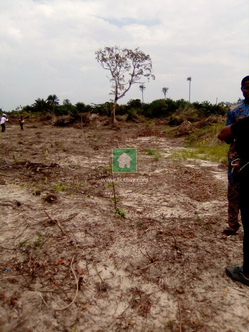 Land For sale at Ejigbo, Lagos Hutbay