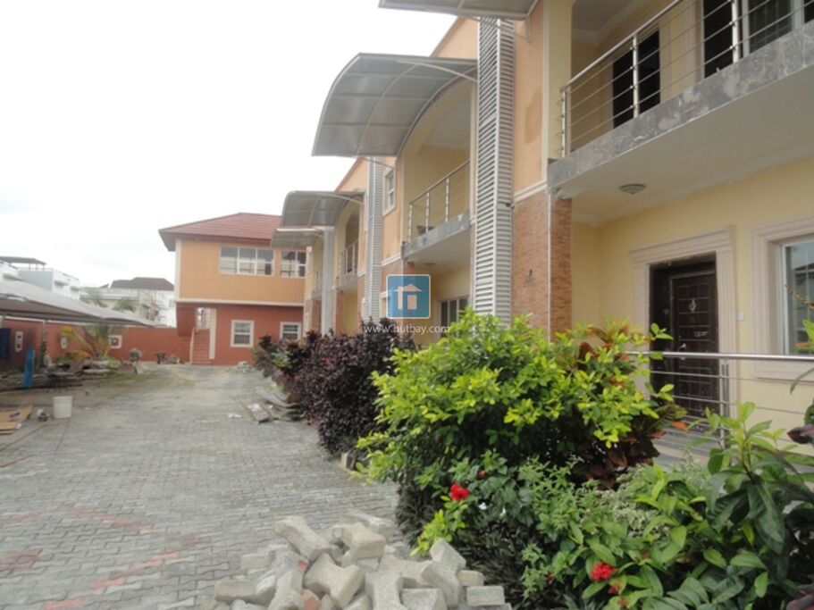 4 Bedroom Town house at Victoria Island Lagos Hutbay