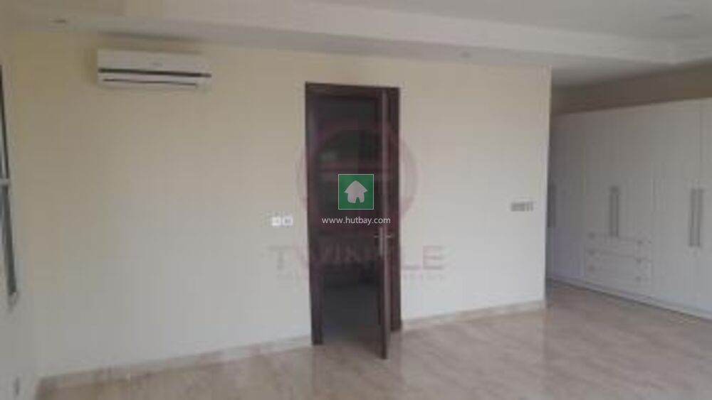 3 Bedroom Flat Apartment For sale at Ikoyi, Lagos | Hutbay