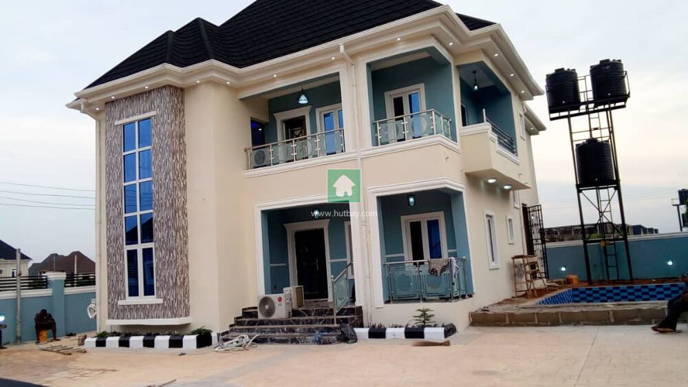 5 Bedroom House For sale at Owerri, Imo Hutbay