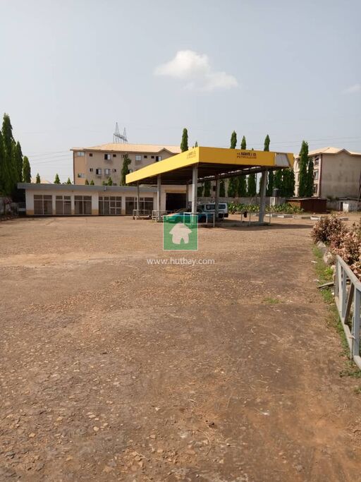 Commercial Property For rent at Akure, Ondo Hutbay
