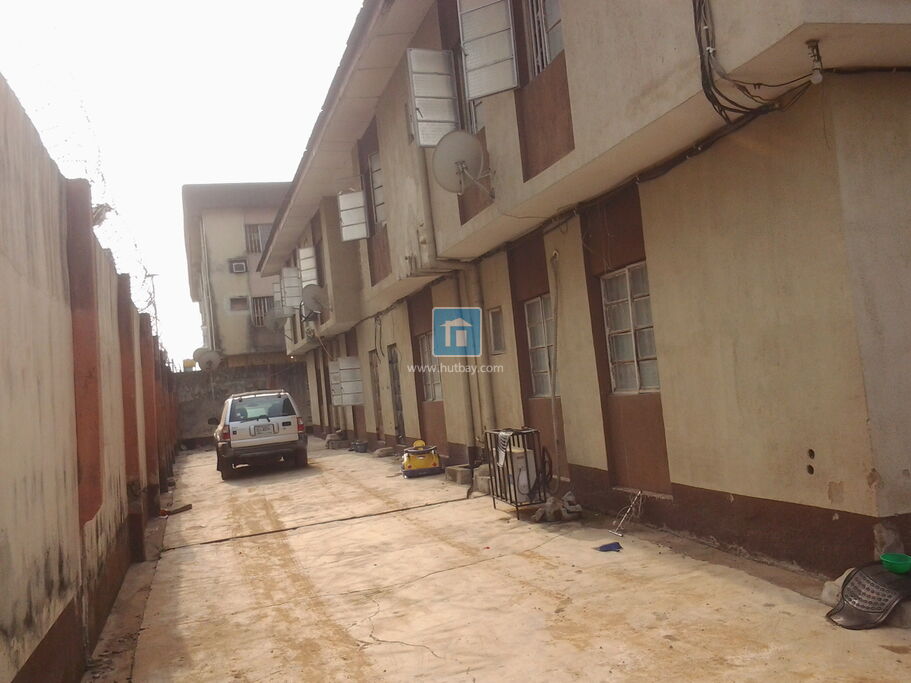 3 bedroom flat in isolo