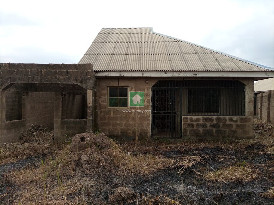 10 Bedroom House For sale at Abeokuta, Ogun Hutbay
