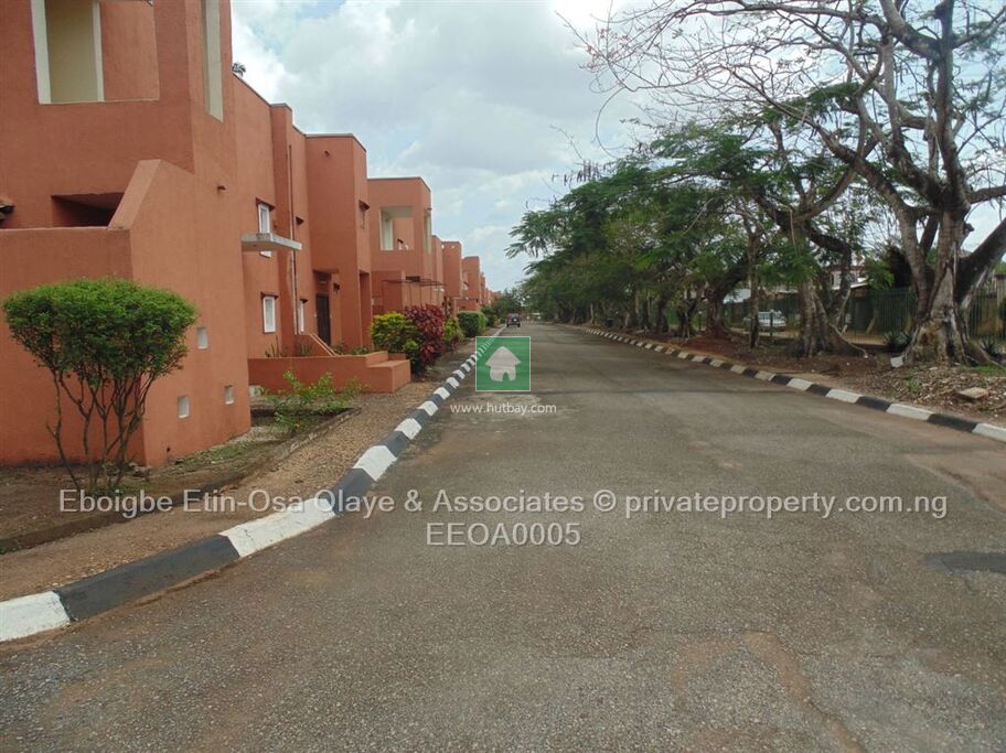 1 Bedroom House For rent at Benin, Edo Hutbay