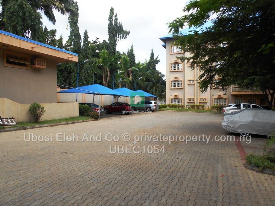 3 Bedroom Flat Apartment For rent at Abuja Phase 1, Abuja Hutbay