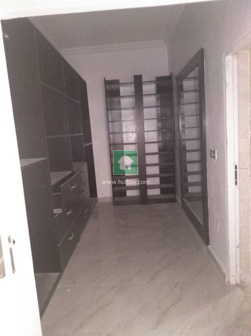 5 Bedroom House For sale at Lekki, Lagos 5 Bedroom House For sale at Lekki, Lagos