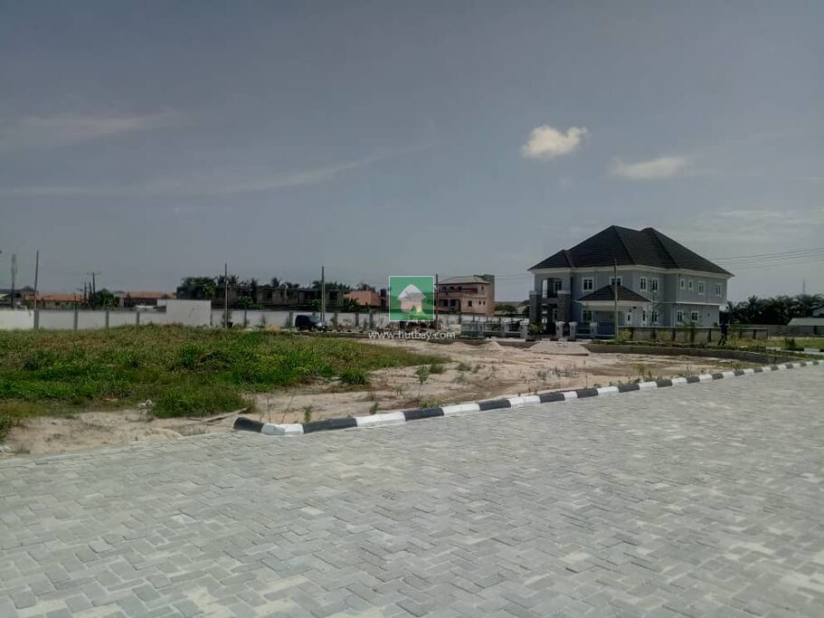 Land For sale at Ajah, Lagos Hutbay