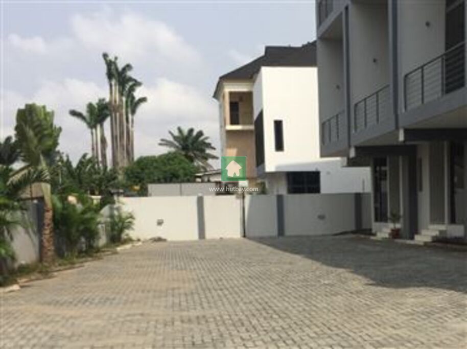 for-sale-luxury-fully-detached-4-bedroom-house-ikeja-gra-ikeja