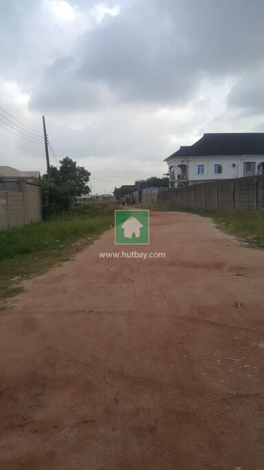 Land For sale at Oworonshoki, Lagos | Hutbay