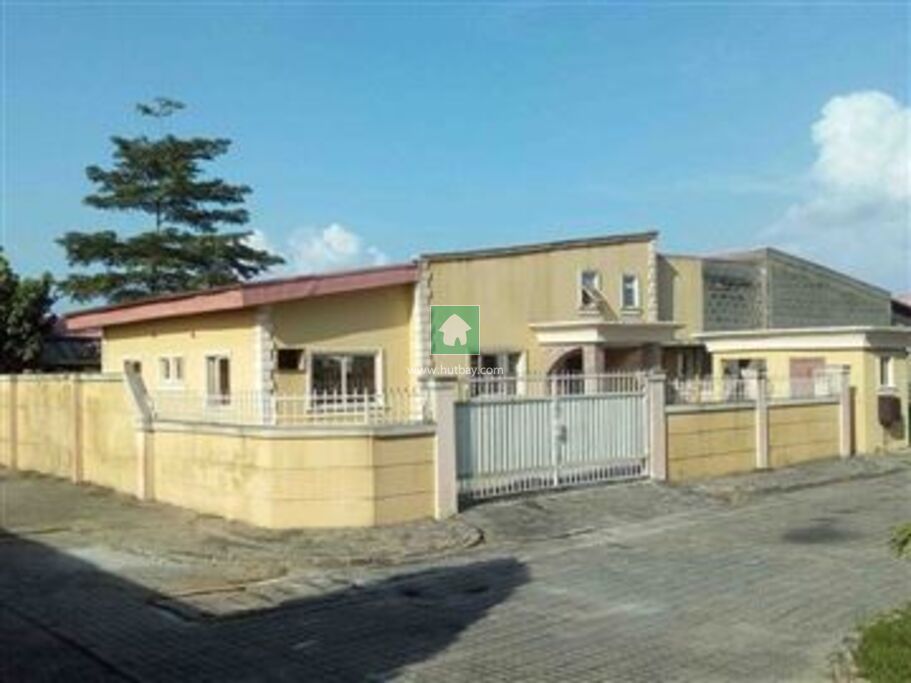 4 Bedroom House For rent at Ajah, Lagos Hutbay