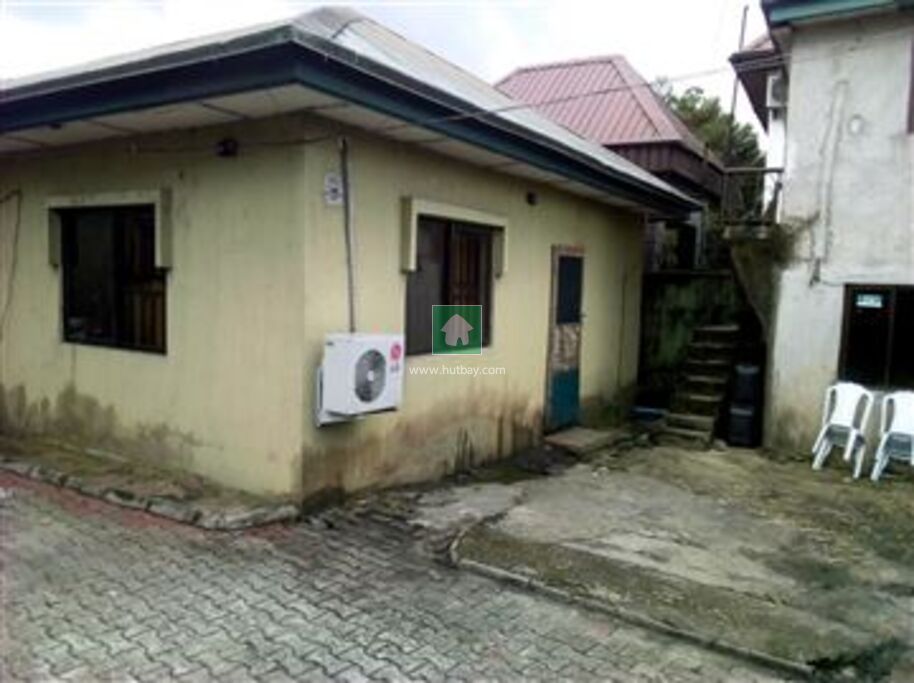9 Bedroom Duplex For sale at Port Harcourt, Rivers Hutbay