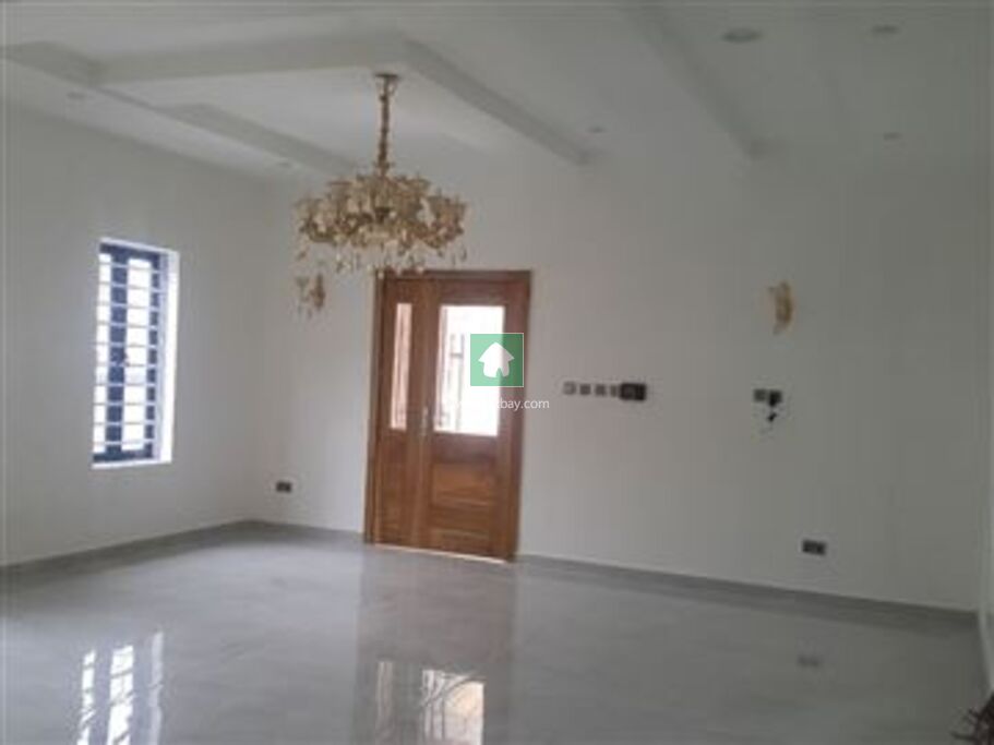 3 Bedroom Bungalow For rent at Agege, Lagos Hutbay
