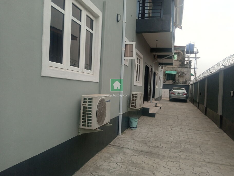 1 Bedroom Mini Flat For rent at Oshodi, Lagos Hutbay