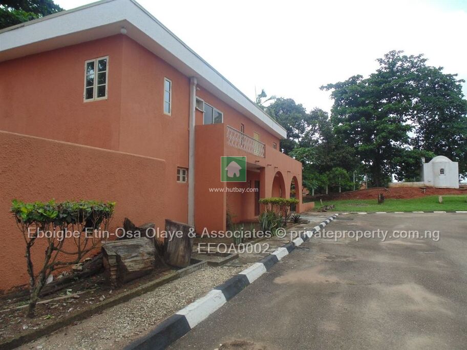 2 Bedroom Flat Apartment For rent at Benin, Edo Hutbay