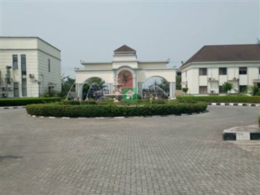 3 Bedroom House For rent at Ajah, Lagos Hutbay