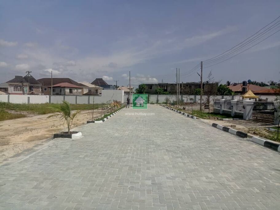 Land For sale at Ajah, Lagos | Hutbay