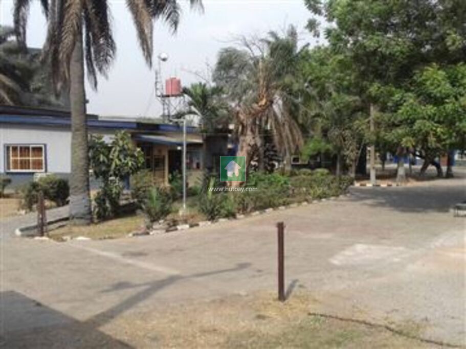 4 Bedroom Bungalow For sale at Ikeja, Lagos Hutbay