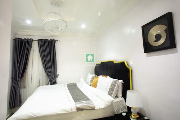 1 Bedroom Flat Apartment Shortlet At Lekki Lagos Hutbay